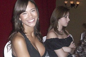 啪啪啪强奸 Porn