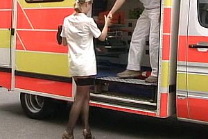 曰本美女双渗透高嘲 Porn